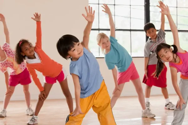 7 Tips Melatih Kebugaran Fisik Anak Sejak Dini 7 Tips Melatih Kebugaran Fisik Anak Sejak Dini